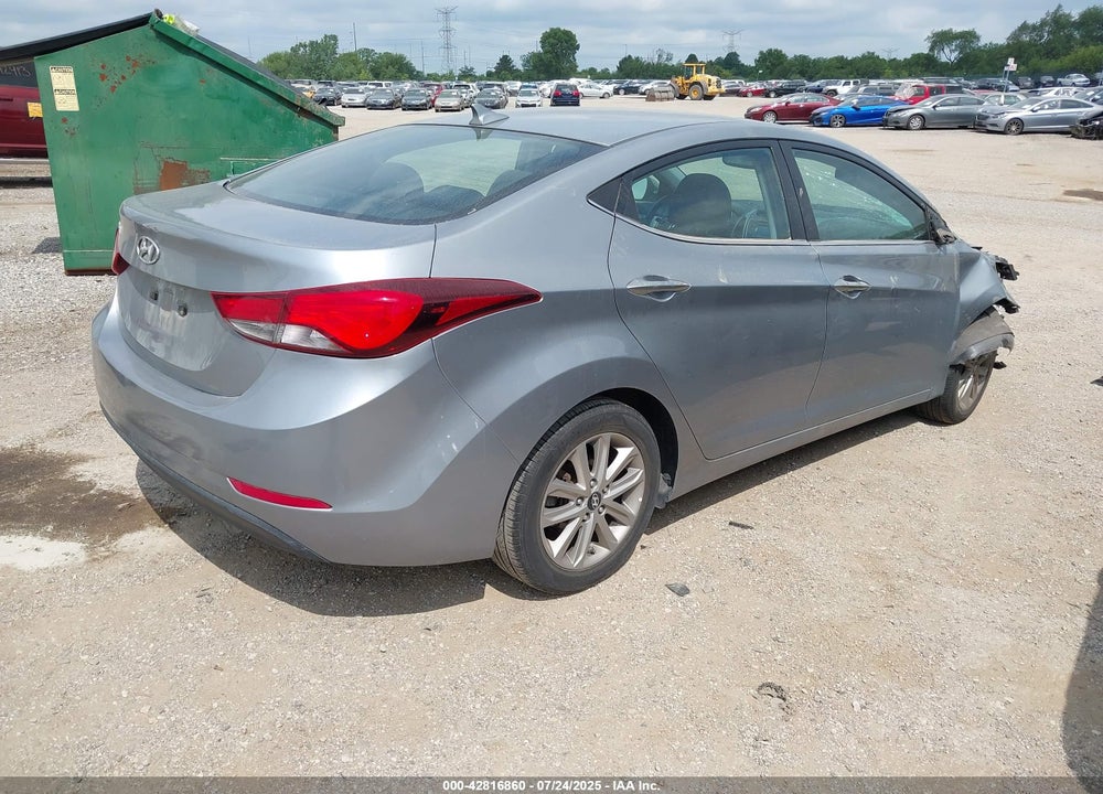 2015 HYUNDAI ELANTRA VIN: 5NPDH4AE3FH597460