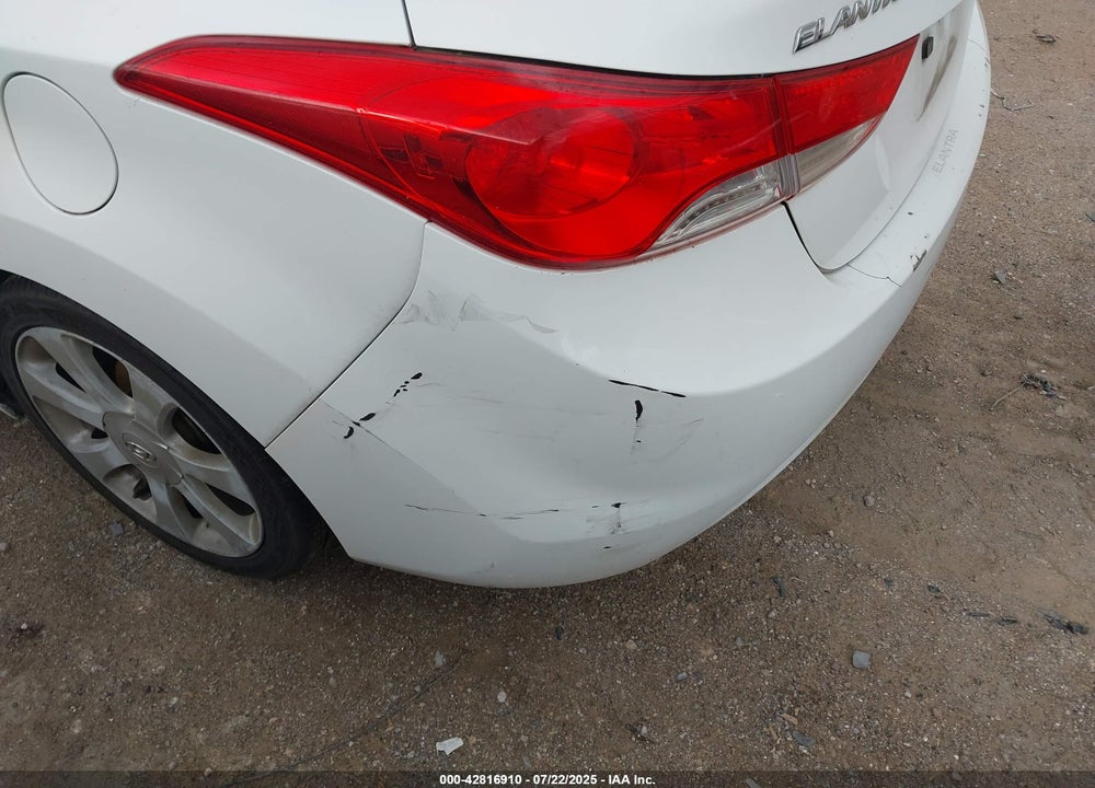 2011 HYUNDAI ELANTRA VIN: 5NPDH4AEXBH033458