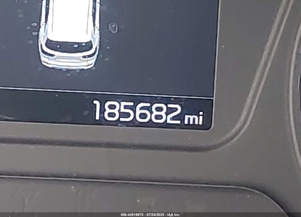 2019 KIA SORENTO VIN: 5XYPG4A32KG473678