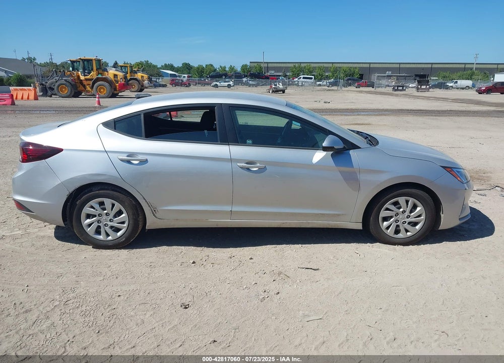 2019 HYUNDAI ELANTRA VIN: 5NPD74LF5KH406690