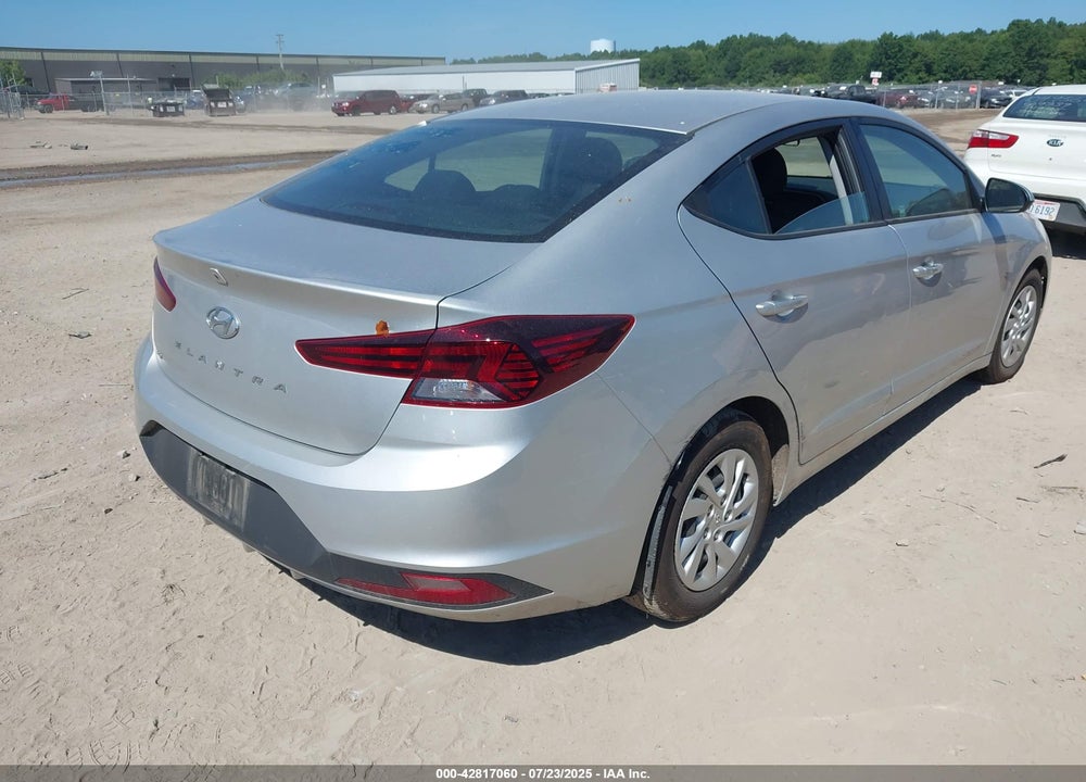 2019 HYUNDAI ELANTRA VIN: 5NPD74LF5KH406690