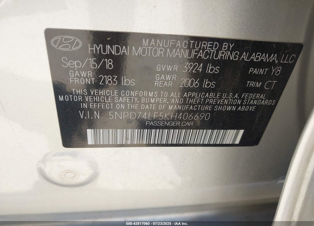 2019 HYUNDAI ELANTRA VIN: 5NPD74LF5KH406690