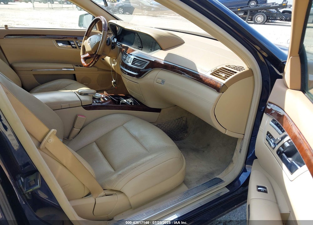 2012 MERCEDES-BENZ S CLASS VIN: WDDNG9EB0CA485065