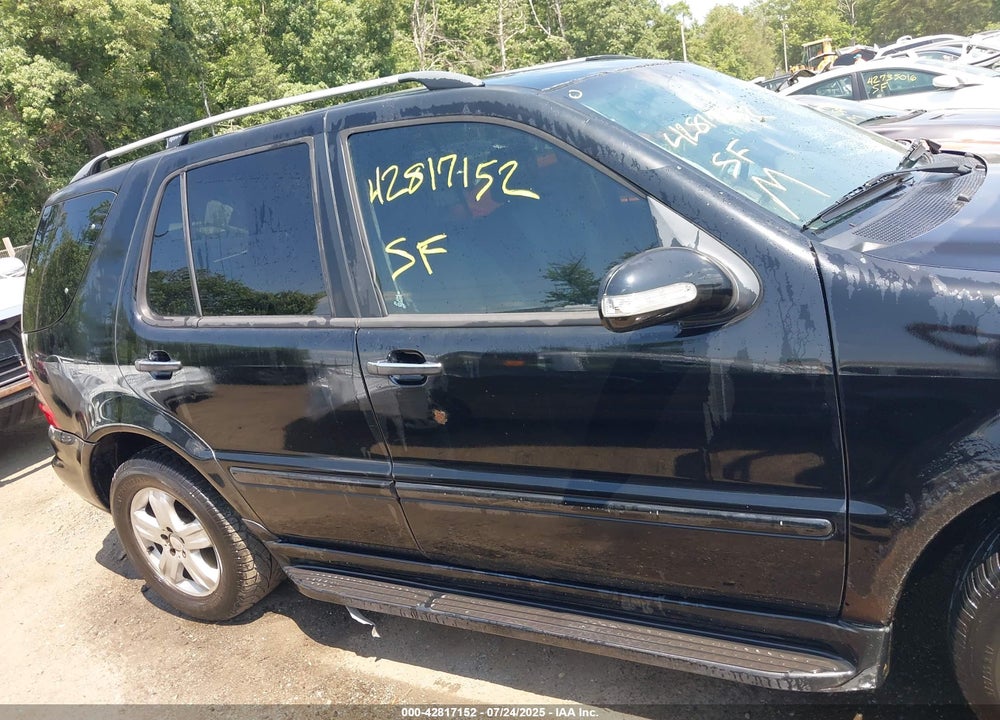 2005 MERCEDES-BENZ ML 350 4MATIC VIN: 4JGAB57EX5A529319