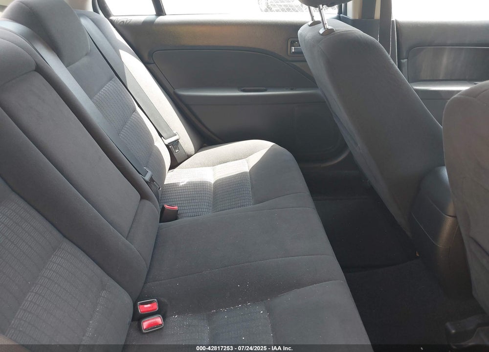 2009 FORD FUSION VIN: 3FAHP07Z49R110135