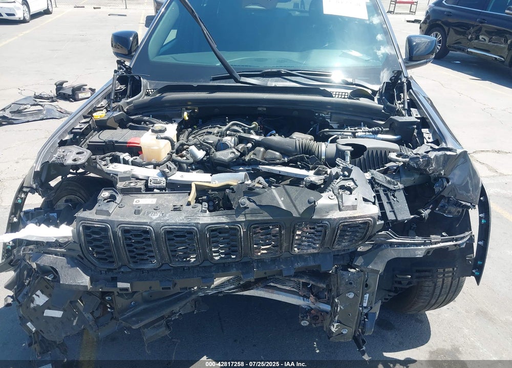 2024 JEEP GRAND CHEROKEE VIN: 1C4RJHBG6RC238590