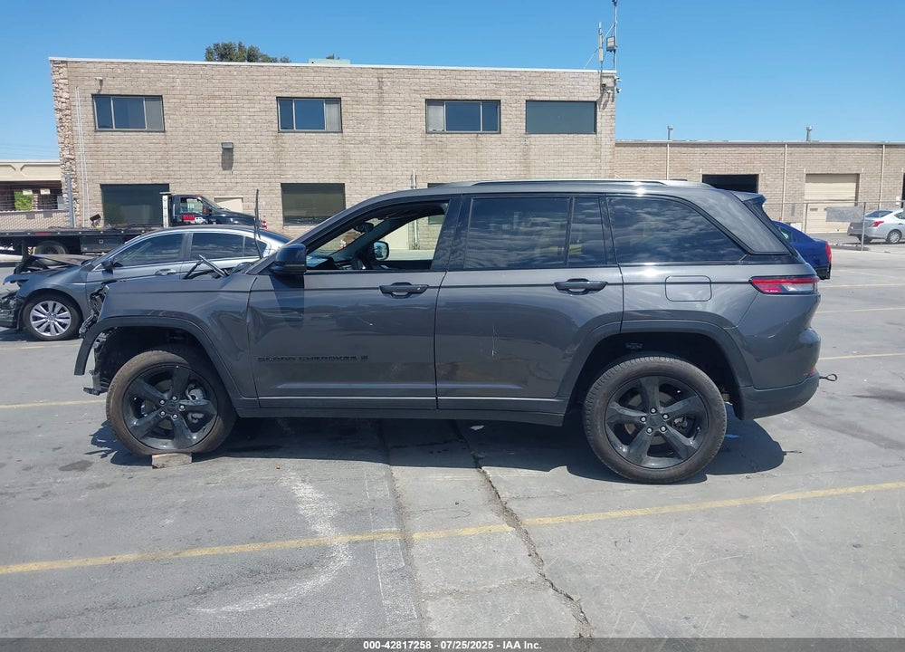 2024 JEEP GRAND CHEROKEE VIN: 1C4RJHBG6RC238590