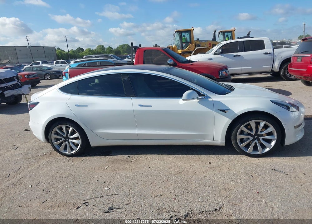 2019 TESLA MODEL 3 VIN: 5YJ3E1EA8KF326770