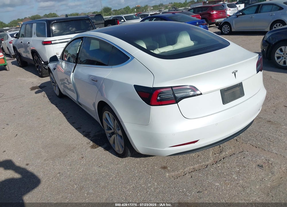 2019 TESLA MODEL 3 VIN: 5YJ3E1EA8KF326770