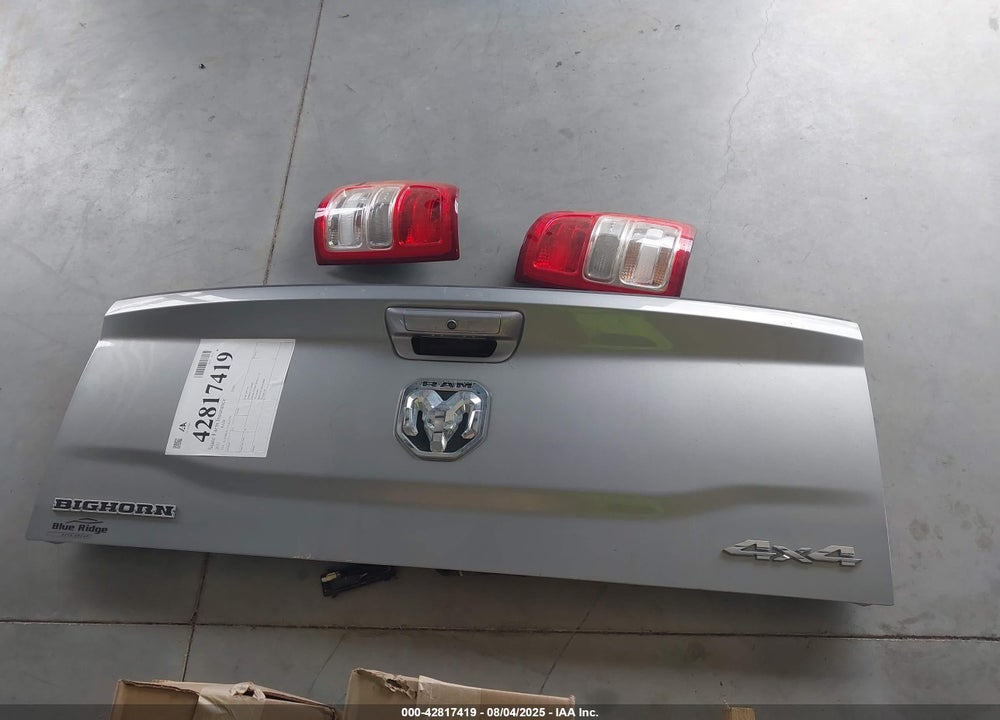 2022 RAM 3500 VIN: 3C63RRHL1NG415795