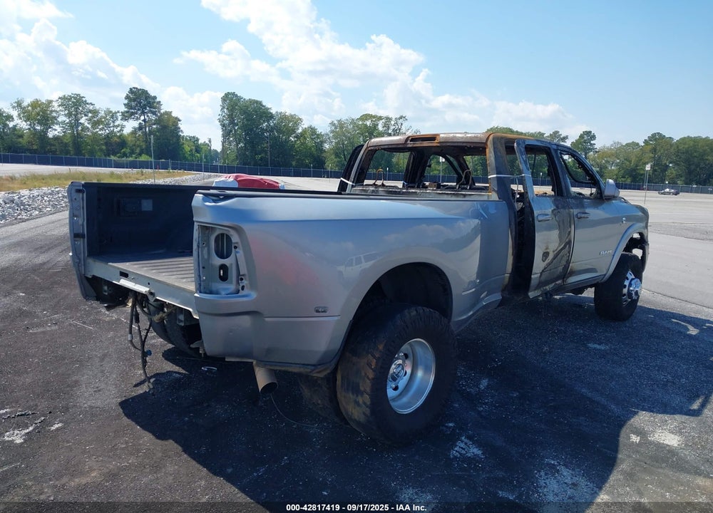 2022 RAM 3500 VIN: 3C63RRHL1NG415795