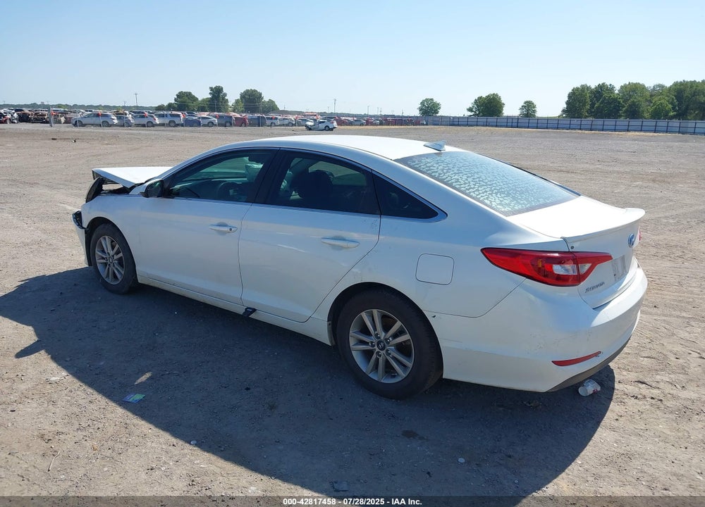 2016 HYUNDAI SONATA VIN: 5NPE24AF0GH392128