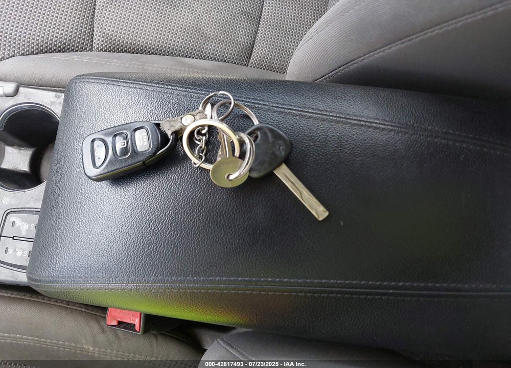 2013 HYUNDAI SONATA VIN: 5NPEB4ACXDH767590