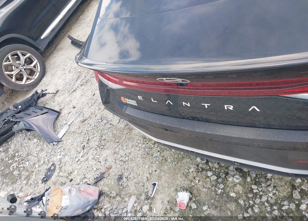 2025 HYUNDAI ELANTRA VIN: KMHLM4DG3SU998734