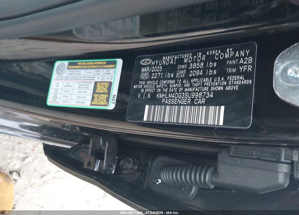2025 HYUNDAI ELANTRA VIN: KMHLM4DG3SU998734