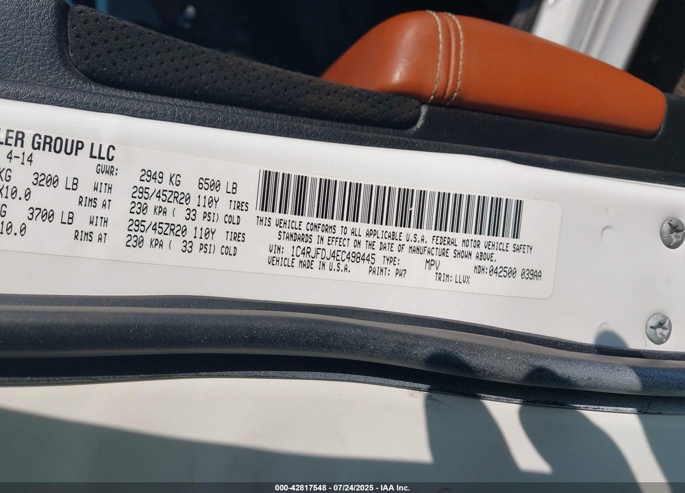 2014 JEEP GRAND CHEROKEE SRT8 VIN: 1C4RJFDJ4EC498445