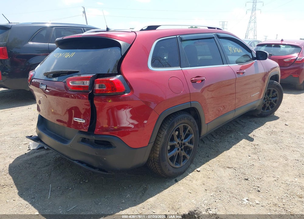 2017 JEEP CHEROKEE VIN: 1C4PJLCB3HW507798