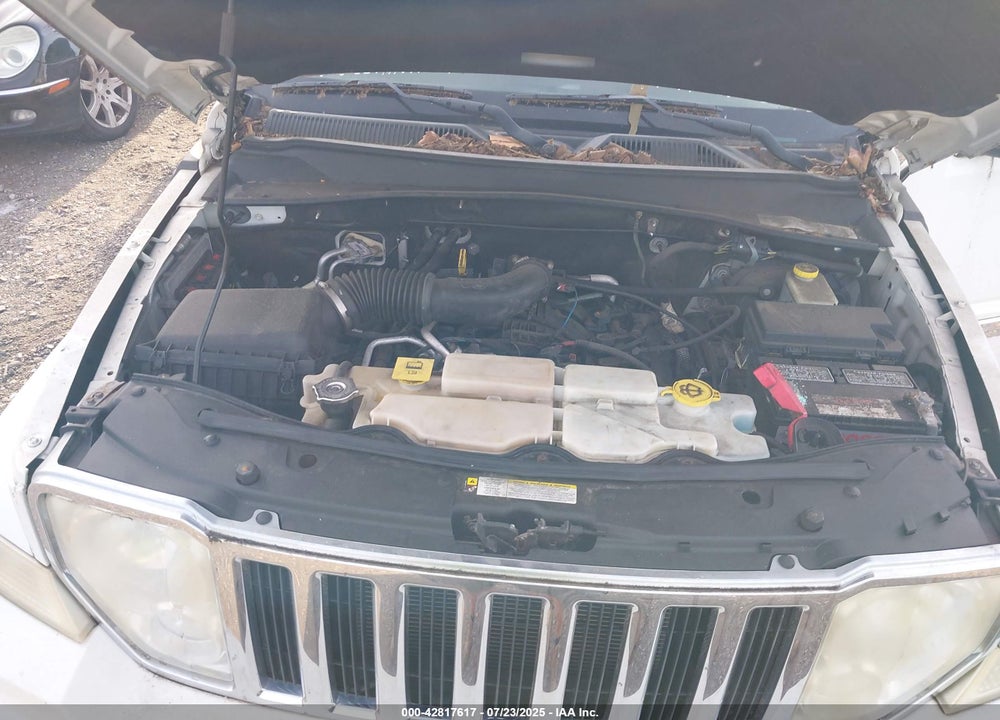 2008 JEEP LIBERTY VIN: 1J8GN58K58W232131