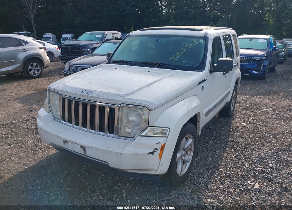 2008 JEEP LIBERTY VIN: 1J8GN58K58W232131