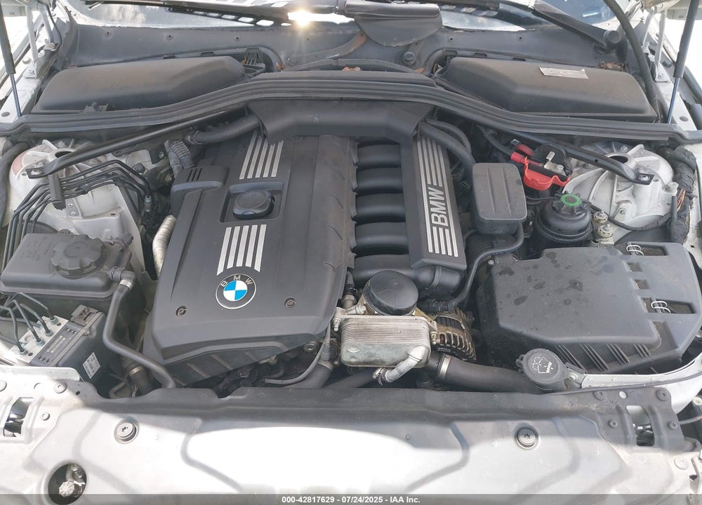 2010 BMW 5 SERIES VIN: WBANU5C55AC125894