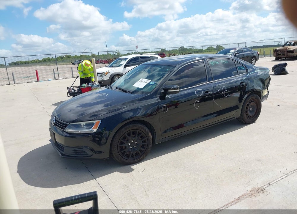 2012 VOLKSWAGEN JETTA VIN: 3VWDX7AJ4CM114305
