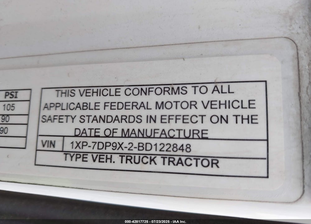 2011 PETERBILT 387 VIN: 1XP7DP9X2BD122848