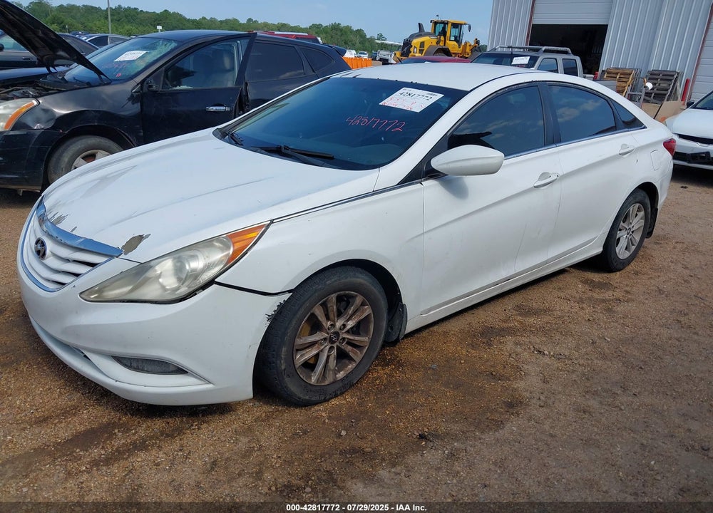 2013 HYUNDAI SONATA VIN: 5NPEB4AC3DH504583