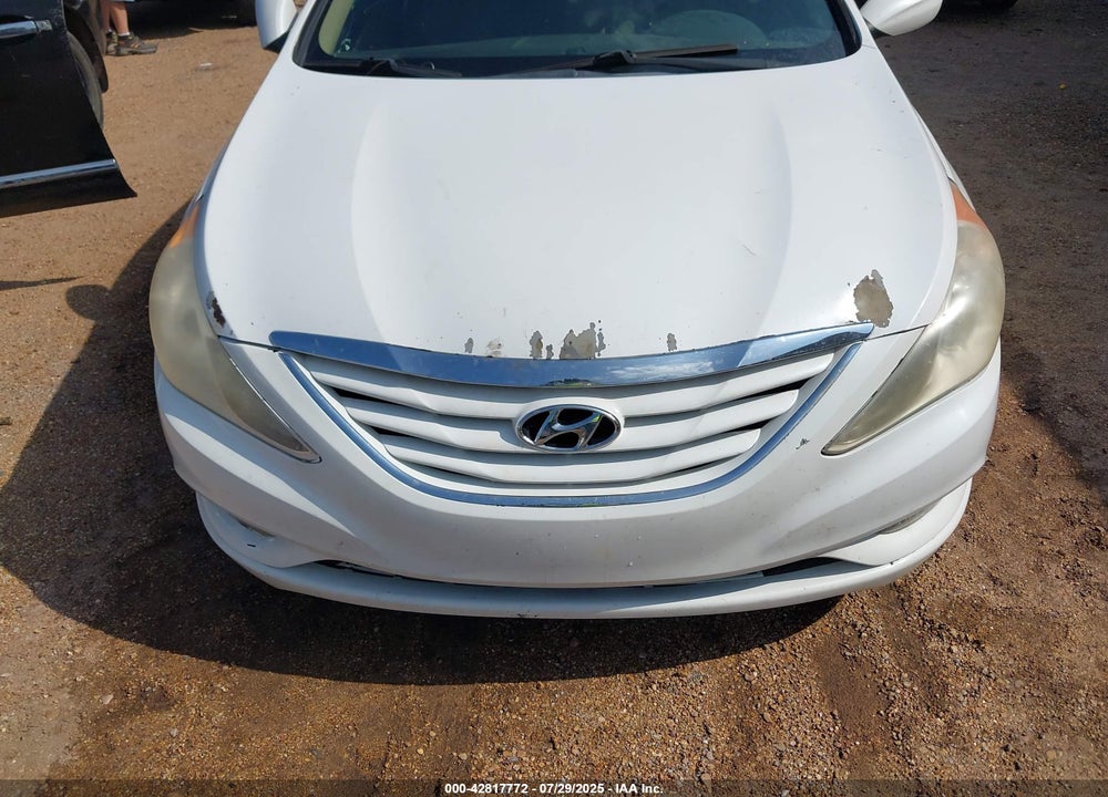 2013 HYUNDAI SONATA VIN: 5NPEB4AC3DH504583