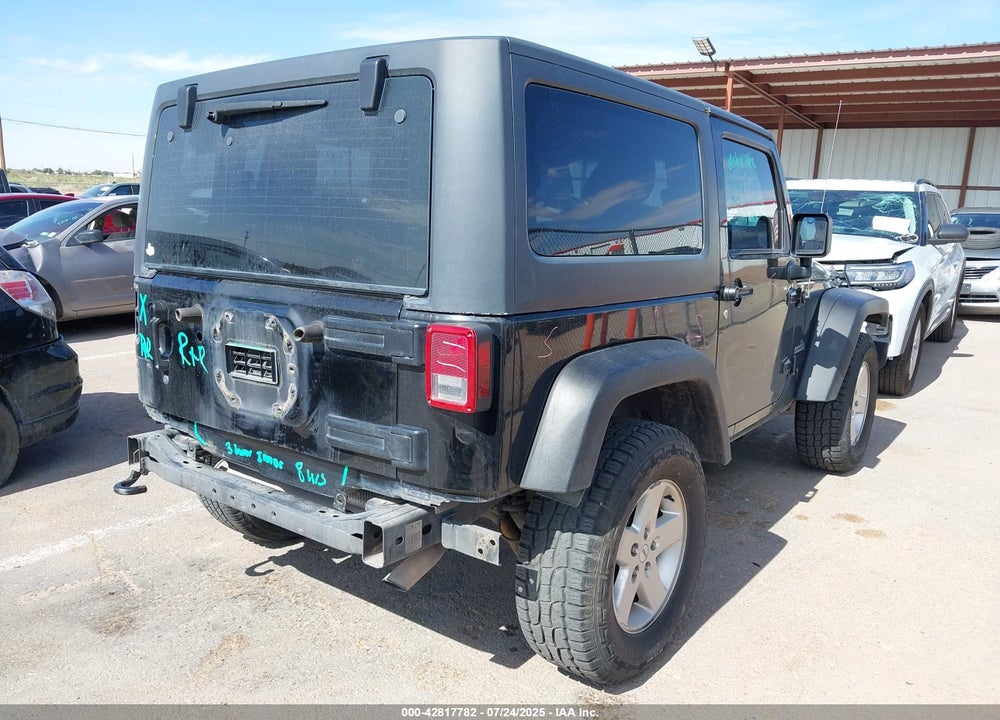 2011 JEEP WRANGLER / VIN: 1J4AA2D12BL636740