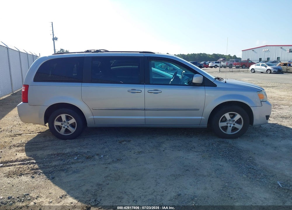 2010 DODGE GRAND CARAVAN SXT VIN: 2D4RN5D12AR118053