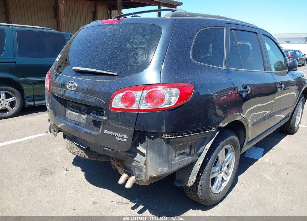 2011 HYUNDAI SANTA FE VIN: 5XYZGDAG9BG056635