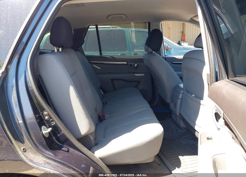 2011 HYUNDAI SANTA FE VIN: 5XYZGDAG9BG056635