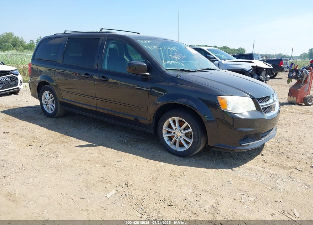2014 DODGE GRAND CARAVAN SXT VIN: 2C4RDGCG8ER137617