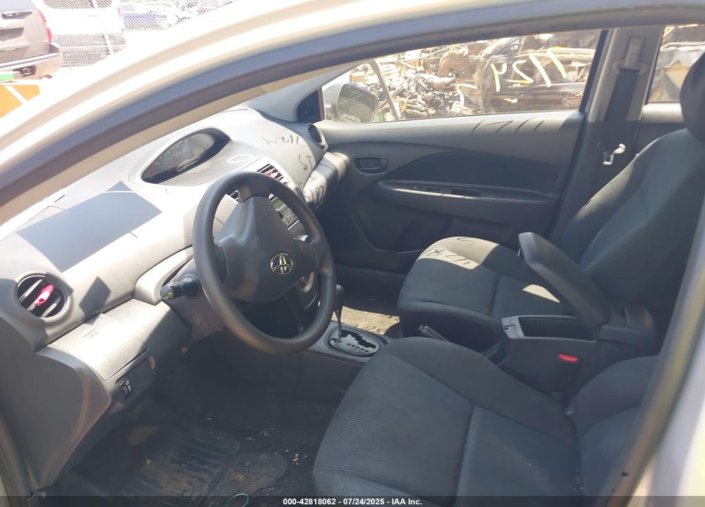 2012 TOYOTA YARIS VIN: JTDBT4K32C1415656