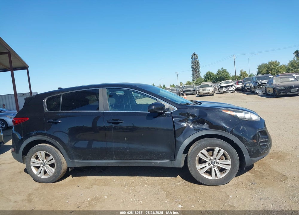 2018 KIA SPORTAGE VIN: KNDPMCAC2J7450450