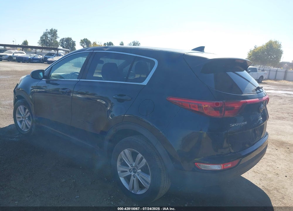 2018 KIA SPORTAGE VIN: KNDPMCAC2J7450450