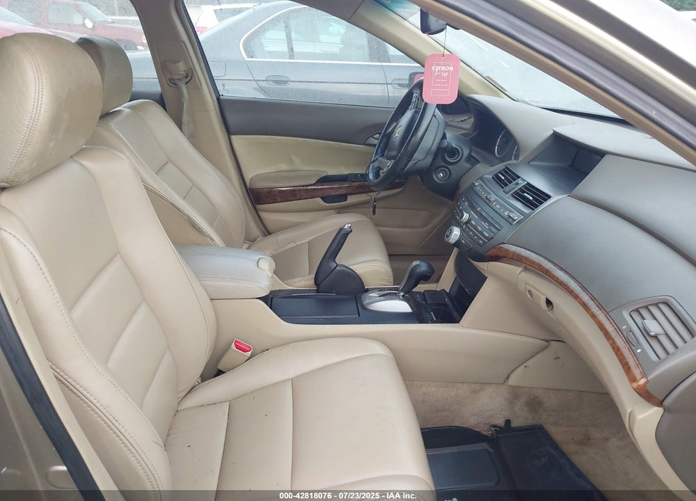2008 HONDA ACCORD VIN: 1HGCP36828A003495