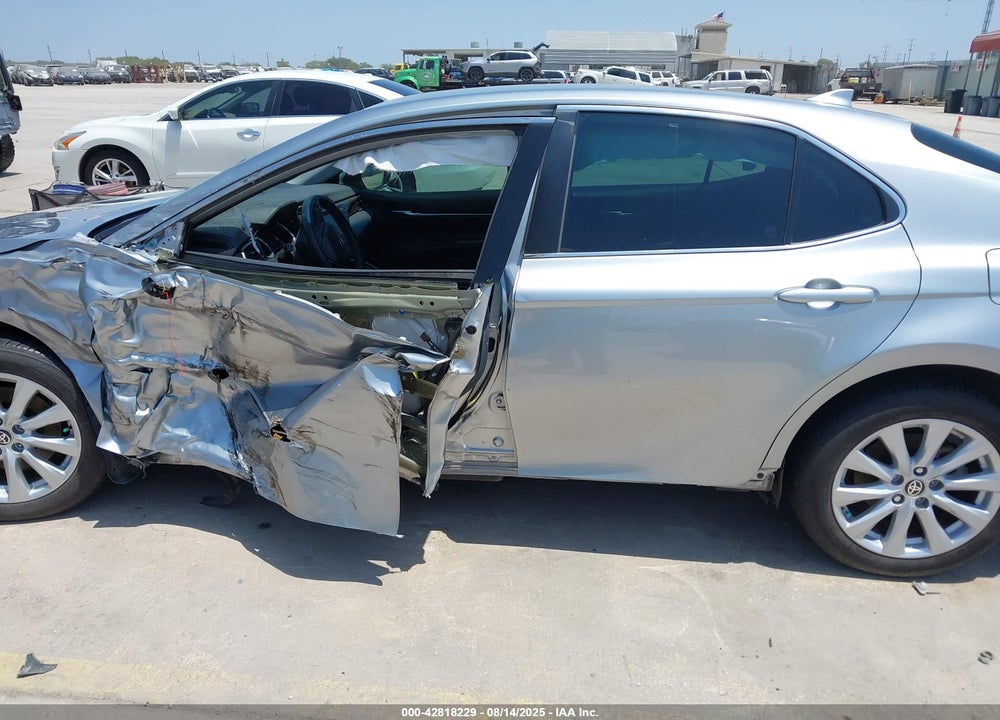 2020 TOYOTA CAMRY LE VIN: 4T1C11AK5LU364357