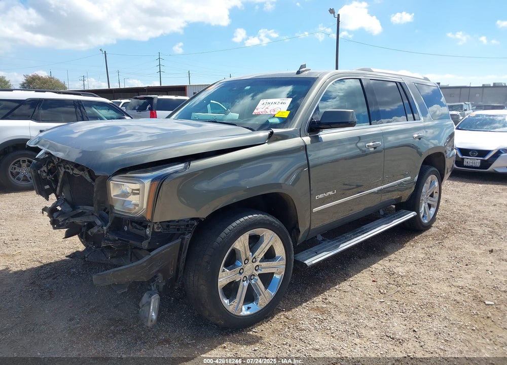 2017 GMC YUKON VIN: 1GKS1CKJ0HR215208
