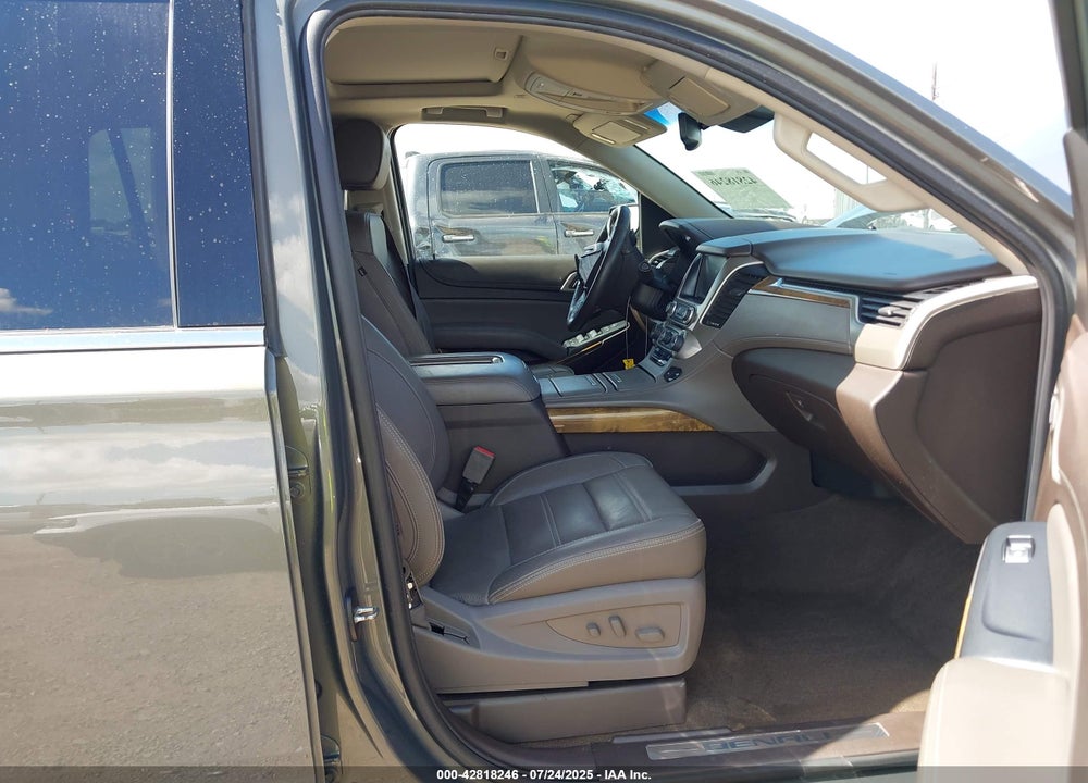 2017 GMC YUKON VIN: 1GKS1CKJ0HR215208