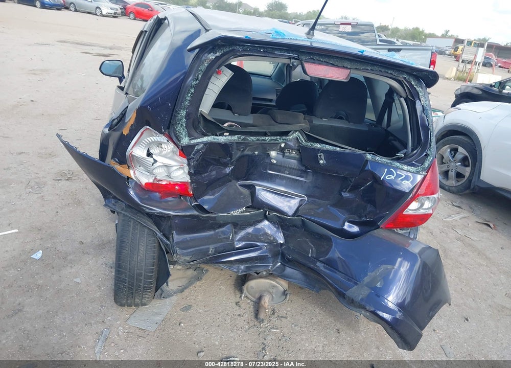 2008 HONDA FIT SPORT VIN: JHMGD38648S055790