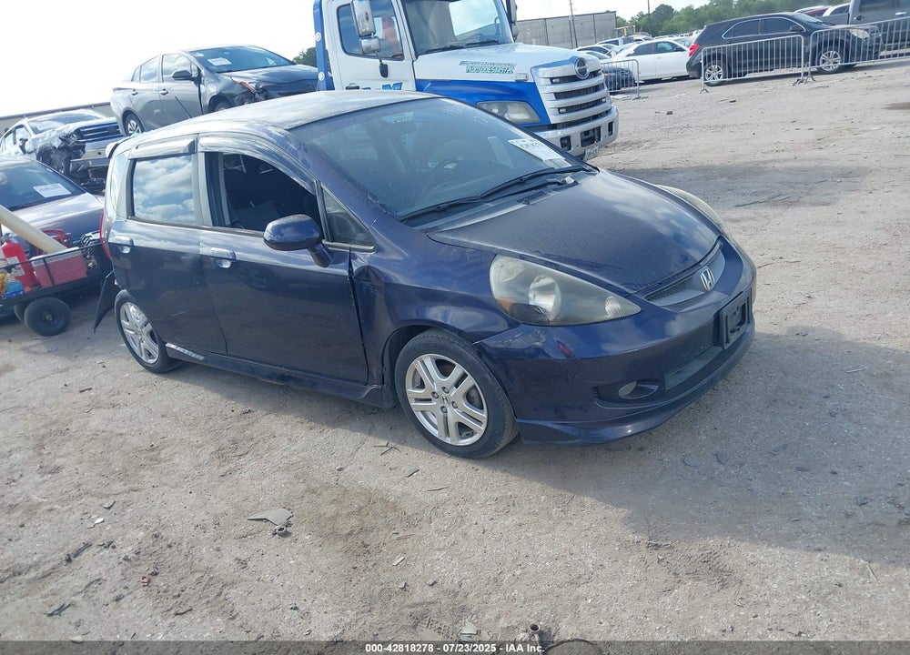 2008 HONDA FIT SPORT VIN: JHMGD38648S055790