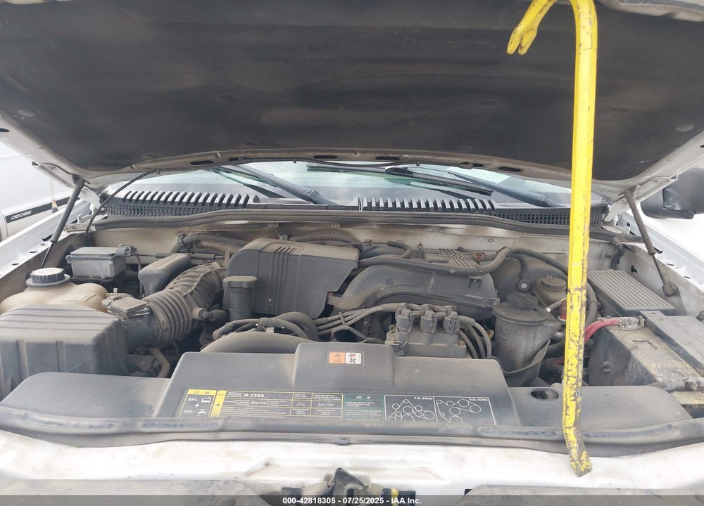 2002 FORD EXPLORER VIN: 1FMDU73K12ZC82543
