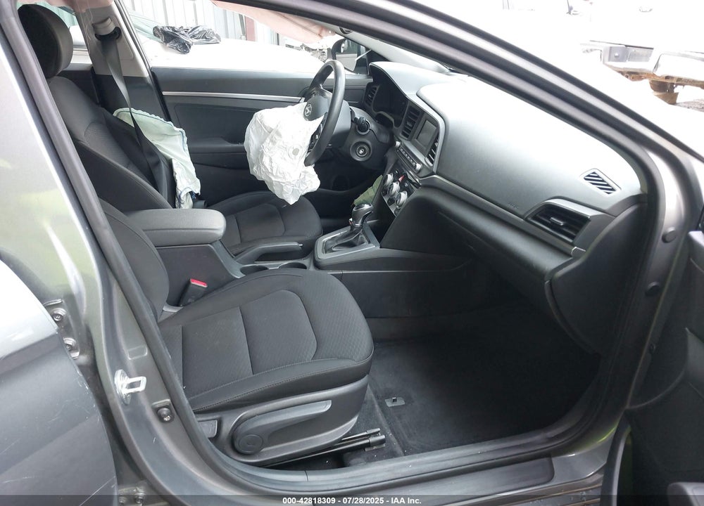 2019 HYUNDAI ELANTRA VIN: KMHD74LF9KU788806