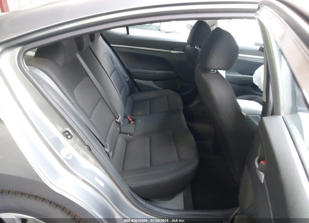 2019 HYUNDAI ELANTRA VIN: KMHD74LF9KU788806