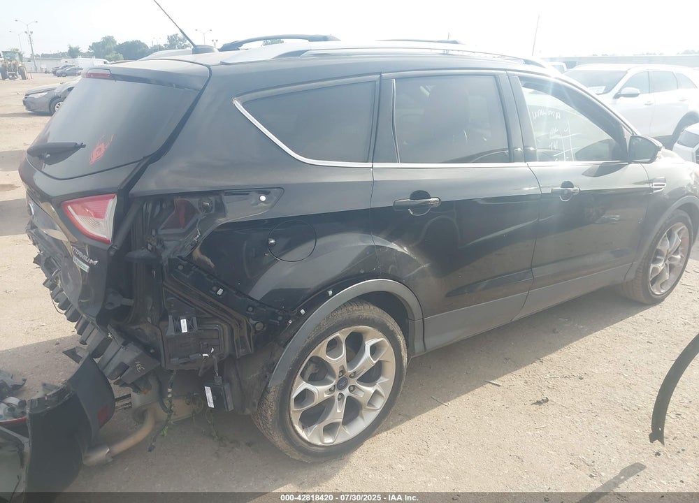 2015 FORD ESCAPE VIN: 1FMCU0J92FUB29417