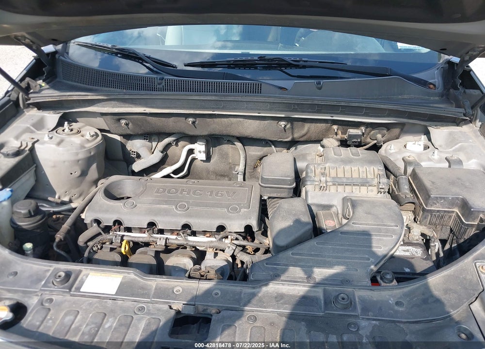 2011 KIA SORENTO VIN: 5XYKT4A11BG130347