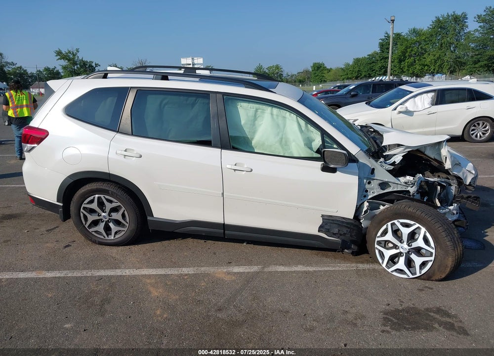 2021 SUBARU FORESTER PREMIUM VIN: JF2SKAJC9MH539517