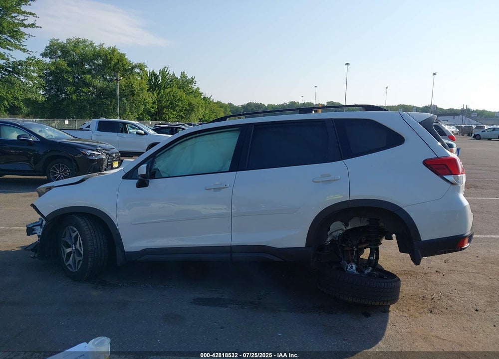 2021 SUBARU FORESTER PREMIUM VIN: JF2SKAJC9MH539517
