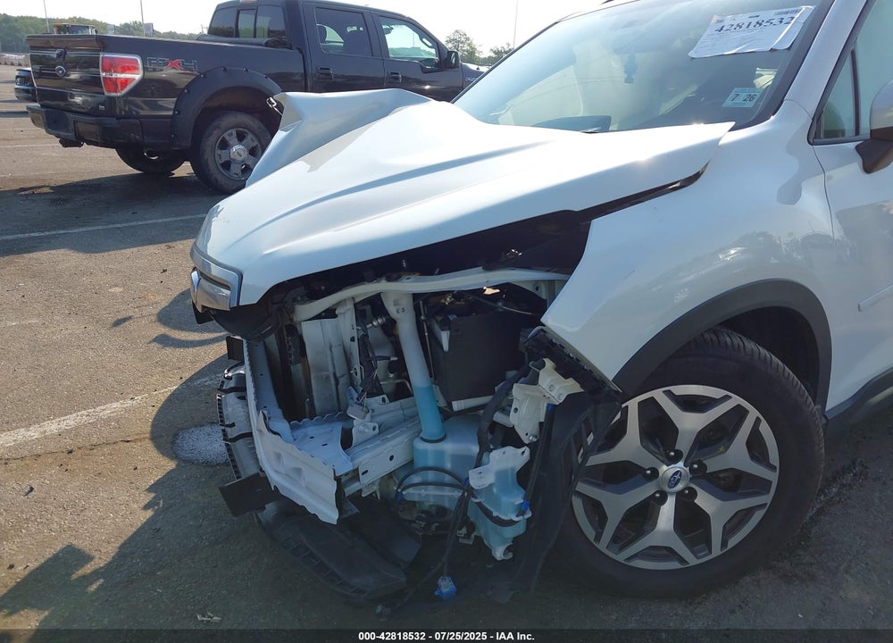2021 SUBARU FORESTER PREMIUM VIN: JF2SKAJC9MH539517